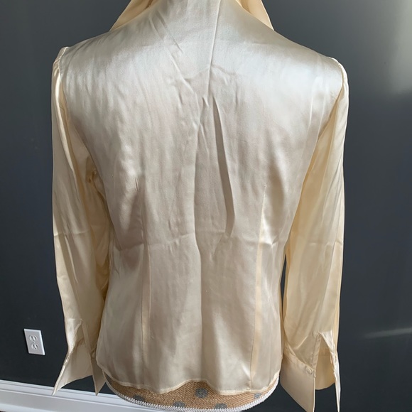 Talbot ivory silk blouse - Picture 3 of 4